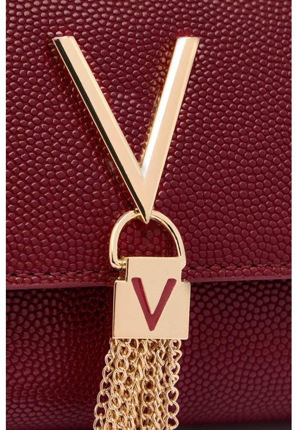 Valentino by Mario Valentino - VALENTINO Bordowa kopertówka Divina. Kolor: czerwony. Wzór: aplikacja. Materiał: zdobione. Styl: elegancki