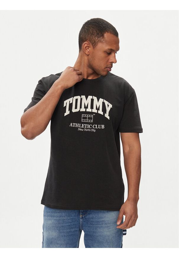 Tommy Jeans T-Shirt Athletic Club DM0DM18557 Czarny Regular Fit. Kolor: czarny. Materiał: bawełna