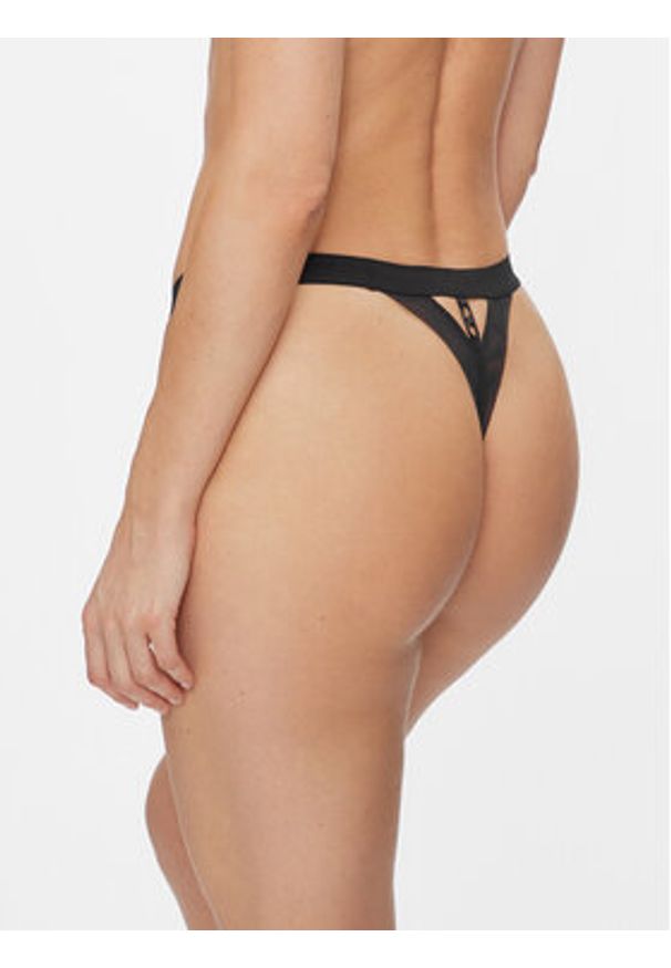 Chantelle X Stringi Xtravagant C06GG5 Czarny. Kolor: czarny. Materiał: syntetyk