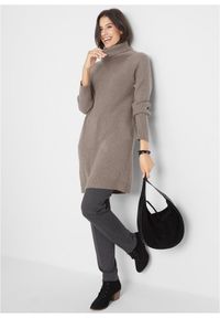 bonprix - Długi sweter z golfem. Typ kołnierza: golf. Kolor: brązowy. Długość: długie. Wzór: prążki #2