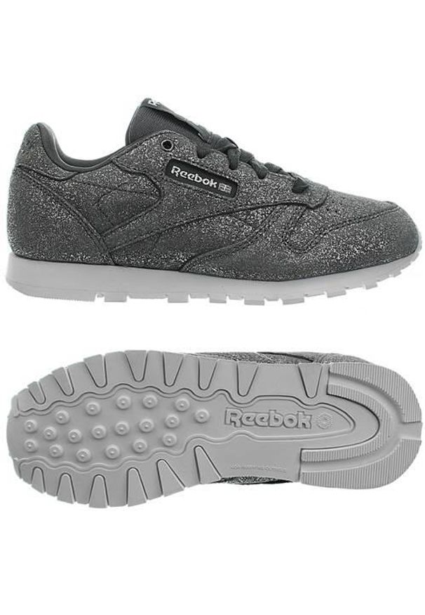 Buty do chodzenia dla dzieci Reebok Classic Leather Kids. Zapięcie: sznurówki. Kolor: szary. Materiał: materiał, syntetyk, guma. Szerokość cholewki: normalna. Model: Reebok Classic. Sport: turystyka piesza