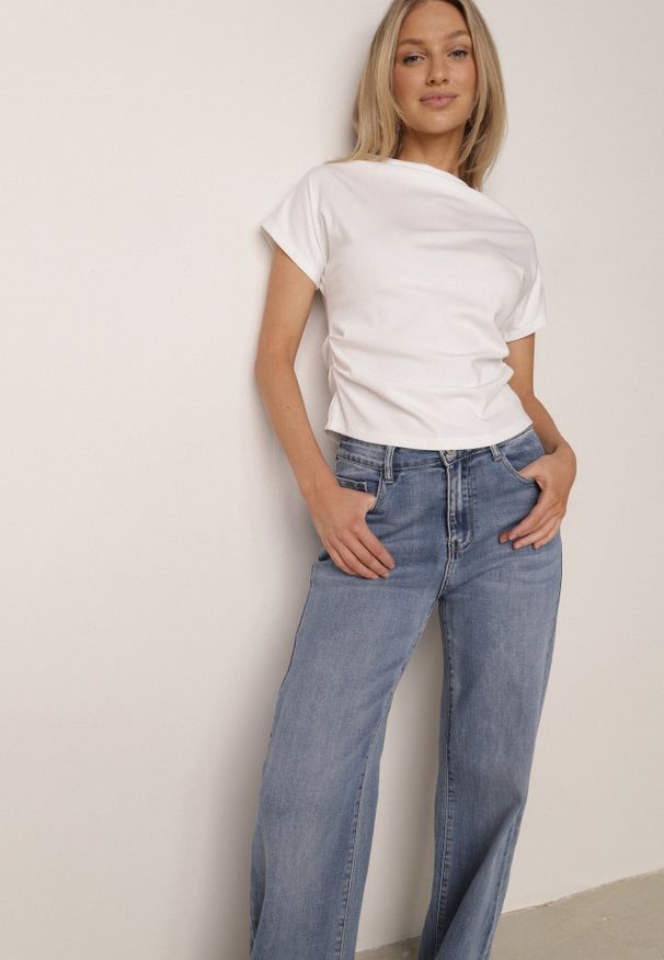 Born2be - Niebieskie Bawełniane Jeansy z Wysokim Stanem i Szerokimi Nogawkami Marydia. Okazja: na co dzień. Stan: podwyższony. Kolekcja: plus size. Kolor: niebieski. Styl: elegancki, klasyczny, casual