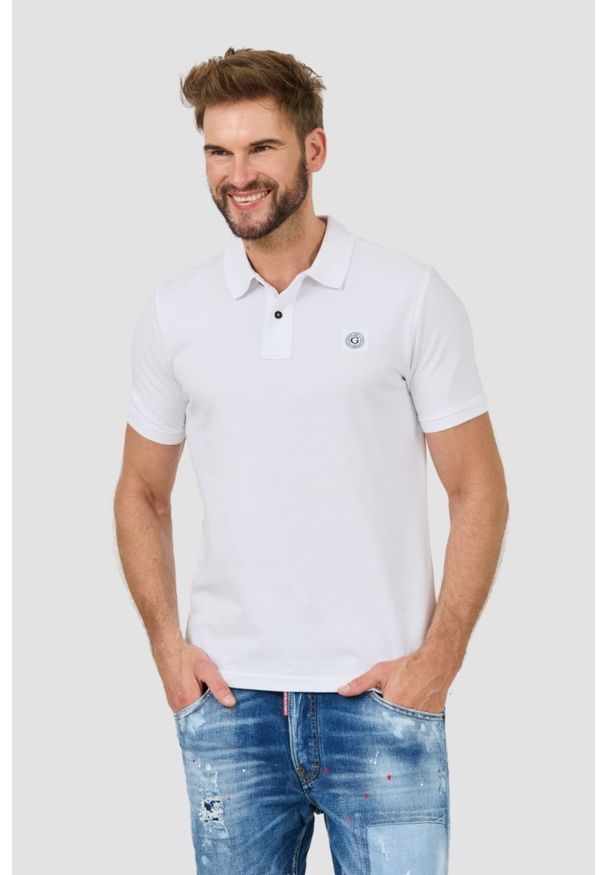 Guess - GUESS Białe męskie polo Washed, Rozmiar XL. Typ kołnierza: polo. Kolor: biały