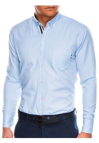 Ombre Clothing - Koszula męska z kontrastową plisą REGULAR FIT K490 - błękitna - XL. Typ kołnierza: button down. Kolor: niebieski. Materiał: bawełna, tkanina, poliester. Długość rękawa: długi rękaw. Długość: długie. Styl: elegancki #4