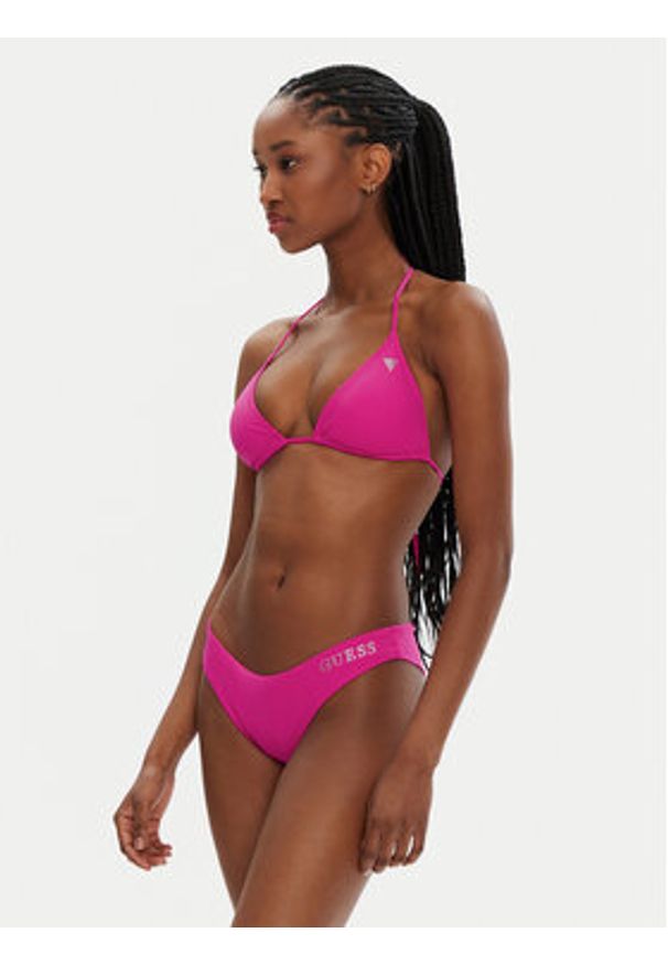 Guess Góra od bikini E4GJ00 LY00K Różowy Regular Fit. Kolor: różowy. Materiał: syntetyk