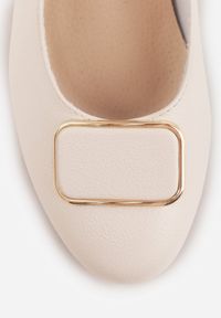 Born2be - Białe Czółenka na Niskim Słupku ze Skórzaną Wkładką i Aplikacją Cezela. Okazja: na co dzień, na ślub cywilny, na wesele, na imprezę. Kolor: biały. Materiał: skóra. Wzór: aplikacja. Obcas: na słupku. Styl: casual, elegancki #8