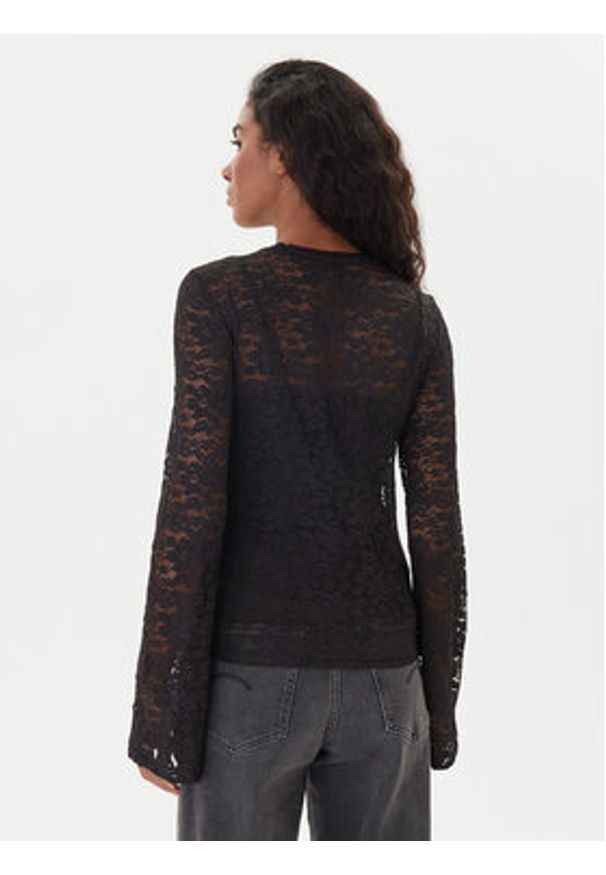 Vero Moda Bluzka Kanya 10336176 Czarny Regular Fit. Kolor: czarny. Materiał: syntetyk