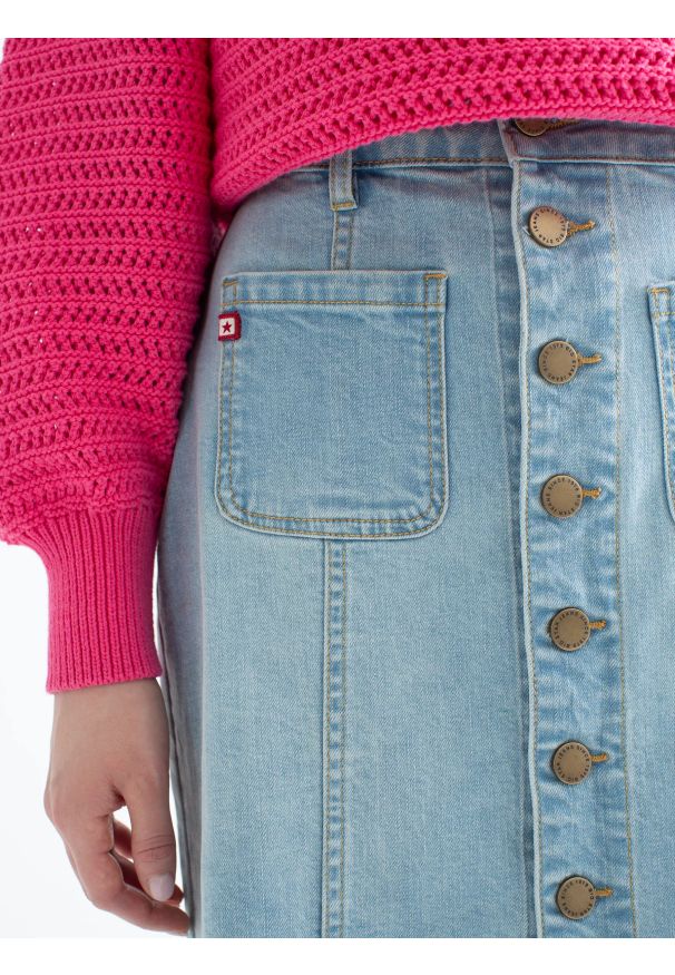 Big-Star - Spódnica damska jeansowa mini zapinana na guziki jasnoniebieska Almra 299. Kolor: niebieski. Materiał: jeans. Styl: klasyczny