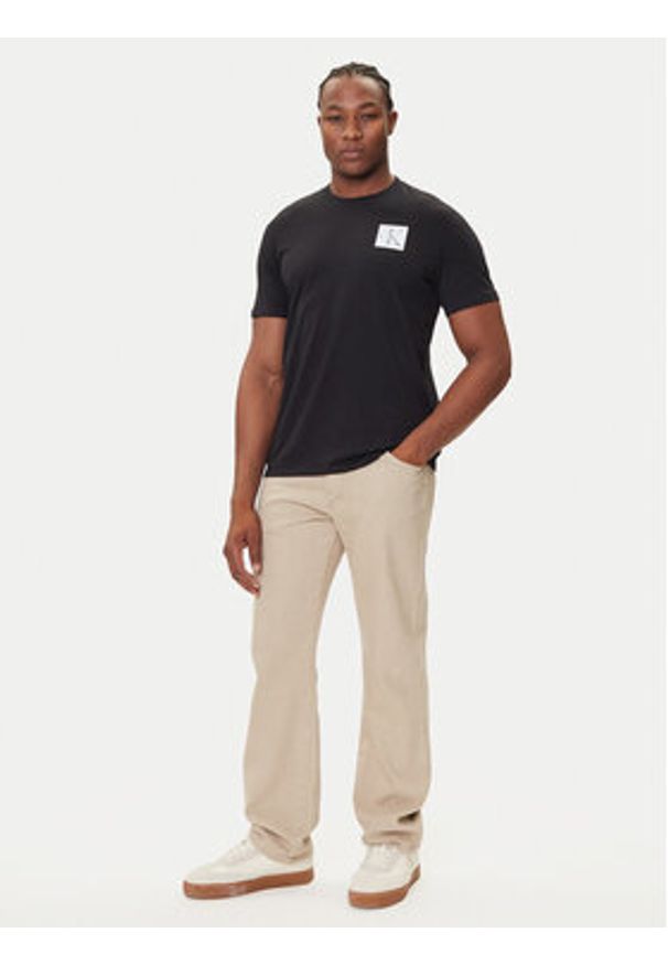 Calvin Klein Jeans T-Shirt Gradient Monogram LV04RC859G Czarny Regular Fit. Kolor: czarny. Materiał: bawełna. Wzór: gradientowy
