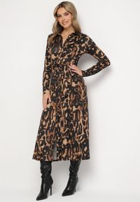 Born2be - Brązowo-Czarna Sukienka Maxi o Koszulowym Fasonie z Wiązaniem mZynlee. Okazja: na co dzień. Kolor: brązowy. Materiał: wiskoza. Typ sukienki: koszulowe. Styl: elegancki, casual, klasyczny. Długość: maxi #1