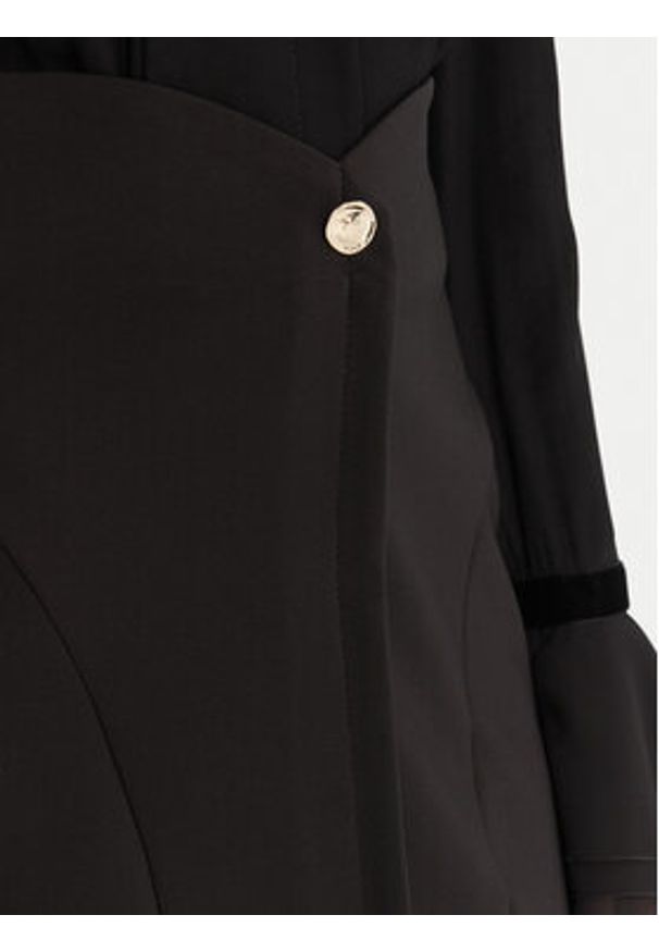 Rinascimento Spódnica ołówkowa CFC0125561003 Czarny Slim Fit. Kolor: czarny. Materiał: syntetyk