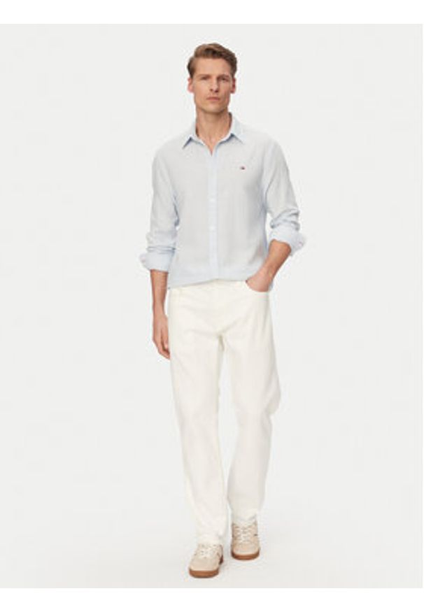 Tommy Jeans Koszula DM0DM22761 Niebieski jasny Regular Fit. Kolor: niebieski. Materiał: bawełna