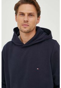 TOMMY HILFIGER - Tommy Hilfiger bluza męska kolor granatowy z kapturem gładka. Typ kołnierza: kaptur. Kolor: niebieski. Wzór: gładki #5