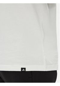 Adidas - adidas T-Shirt Yay Sports Graphic JL9256 Biały Regular Fit. Kolor: biały. Materiał: bawełna #5