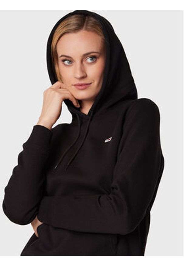 Tommy Jeans Bluza Fleece Hoodie DW0DW09228 Czarny Regular Fit. Kolor: czarny. Materiał: bawełna, syntetyk