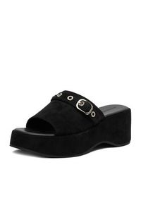 Guess Jeans Klapki CEO-HY20091-1 Czarny. Kolor: czarny. Materiał: materiał #4
