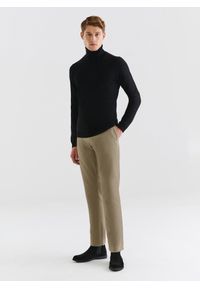 Pako Lorente - PAKO LORENTE – Beżowe casualowe spodnie męskie. Okazja: na co dzień. Kolor: beżowy. Materiał: poliester, elastan, wiskoza. Wzór: gładki. Styl: casual #4