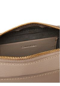 Calvin Klein Jeans Torebka Minimal Monogram Ew Camera Bag LV04K3162G Écru. Materiał: skórzane #4