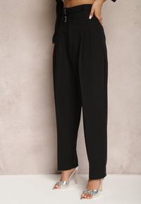 Renee - Czarne Spodnie Garniturowe High Waist z Dwoma Paskami Ismera. Okazja: na spotkanie biznesowe. Stan: podwyższony. Kolor: czarny. Styl: elegancki, biznesowy #3
