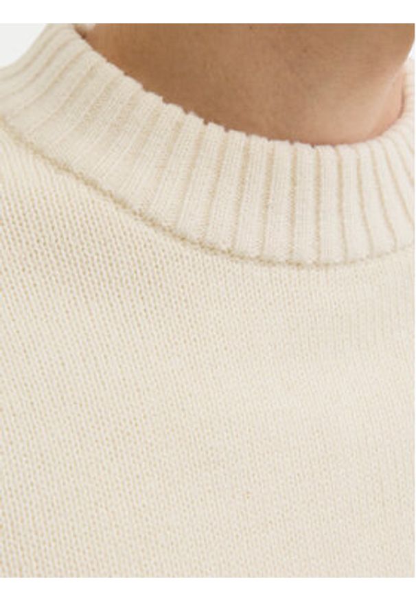 Jack & Jones Sweter Urban 12278942 Écru Relaxed Fit. Materiał: syntetyk