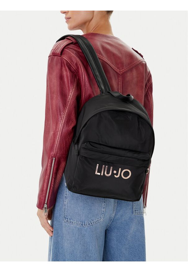 Liu Jo Plecak TF5084 T4974 Czarny. Kolor: czarny. Materiał: materiał