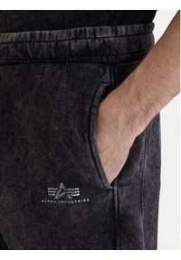 Alpha Industries Spodnie dresowe Vintage Basic 258361 Czarny Regular Fit. Kolor: czarny. Materiał: bawełna #5