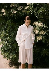 Reserved - Lniana koszula - biały. Kolor: biały. Materiał: len