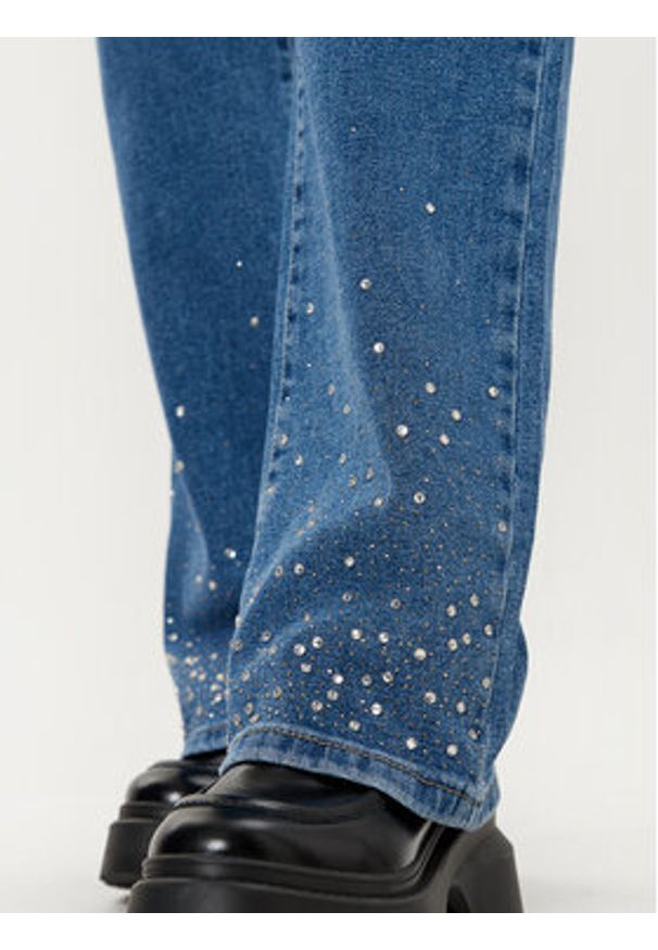 Pieces Jeansy 17153496 Niebieski Straight Fit. Kolor: niebieski
