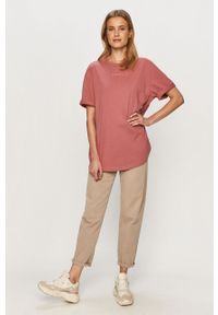 adidas Originals - T-shirt. Kolor: różowy. Materiał: dzianina. Wzór: gładki #3