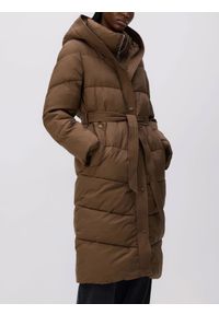 Reserved - Pikowana kurtka z kapturem - brązowy. Typ kołnierza: kaptur. Kolor: brązowy. Materiał: tkanina #1