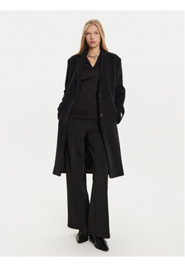 Calvin Klein Płaszcz wełniany K20K207701 Czarny Regular Fit. Kolor: czarny. Materiał: syntetyk