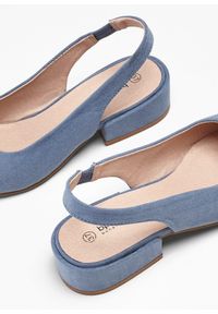 bonprix - Czółenka z odkrytą piętą, na płaskim obcasie. Kolor: niebieski. Obcas: na obcasie. Wysokość obcasa: niski #3