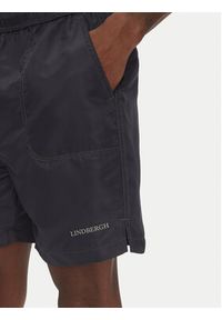 Lindbergh Szorty kąpielowe 30-505056 Granatowy Relaxed Fit. Kolor: niebieski. Materiał: syntetyk