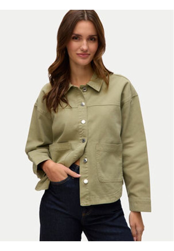 Vero Moda Koszula jeansowa Jamie 10331693 Zielony Relaxed Fit. Kolor: zielony. Materiał: bawełna