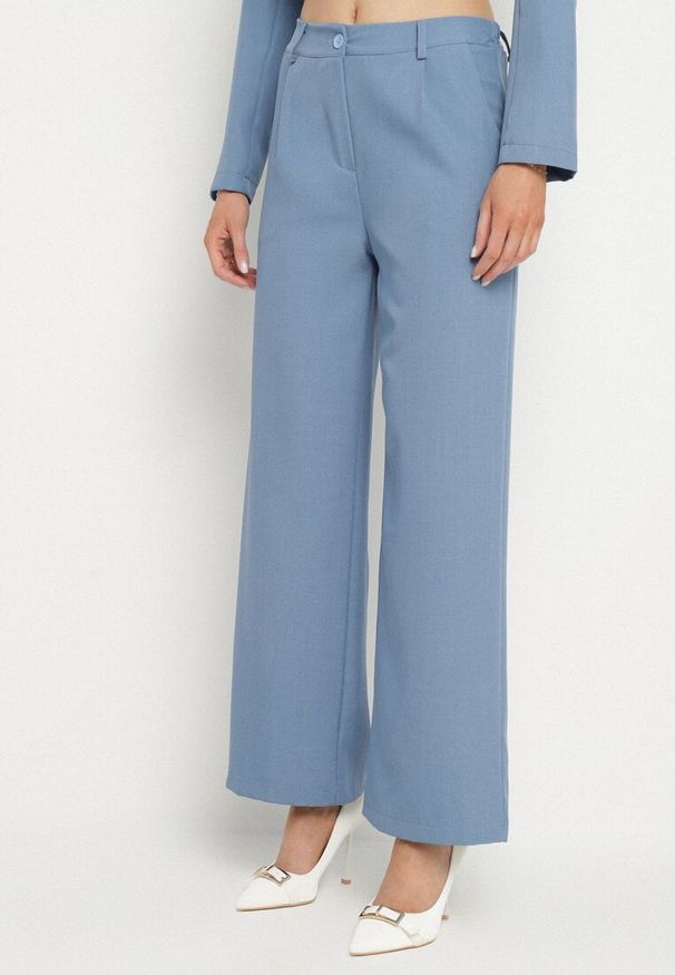Born2be - Niebieski Garnitur Marynarka o Asymetrycznym Kroju i Szerokie Spodnie Purria. Kolor: niebieski