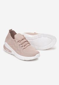Born2be - Beżowe Buty Sportowe Amathousa. Zapięcie: bez zapięcia. Kolor: beżowy. Materiał: materiał. Szerokość cholewki: normalna. Wzór: aplikacja #4