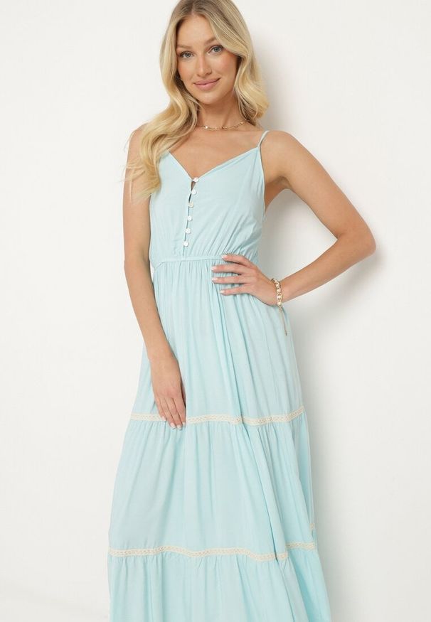 Born2be - Jasnoniebieska Sukienka na Ramiączkach z Gumką w Pasie Zapinana na Guziki z Falbanką i Haftem Tiamavita. Kolor: niebieski. Długość rękawa: na ramiączkach. Wzór: haft. Sezon: lato