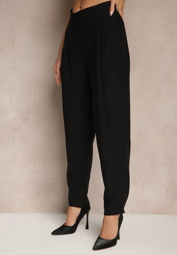 Renee - Czarne Eleganckie Modalowe Spodnie Garniturowe High Waist Mavilisse. Stan: podwyższony. Kolor: czarny. Styl: elegancki
