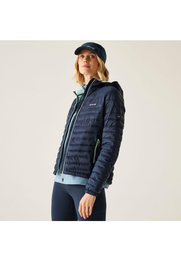Regatta - Kurtka turystyczna damska Hurden. Kolor: niebieski. Materiał: puch, materiał. Sport: turystyka piesza