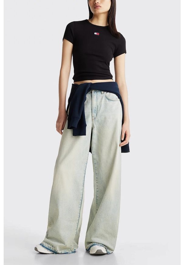 Tommy Jeans - TOMMY JEANS Czarny damski t-shirt, Rozmiar M. Kolor: czarny