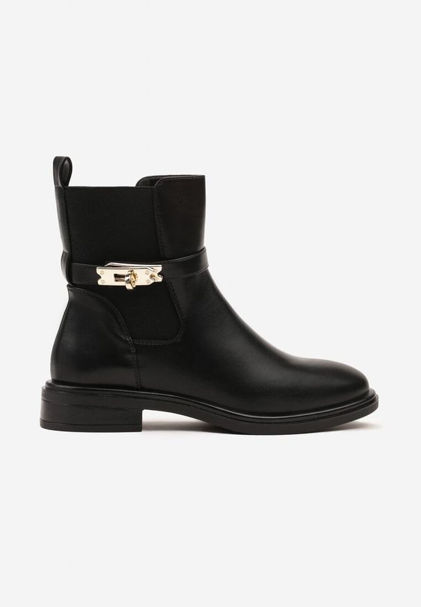Born2be - Czarne Botki Typu Sztyblety z Ozdobnym Paskiem z Metalową Aplikacją Riaessa. Okazja: na co dzień. Zapięcie: pasek. Kolor: czarny. Materiał: jeans. Wzór: aplikacja. Obcas: na obcasie. Styl: elegancki, casual. Wysokość obcasa: średni