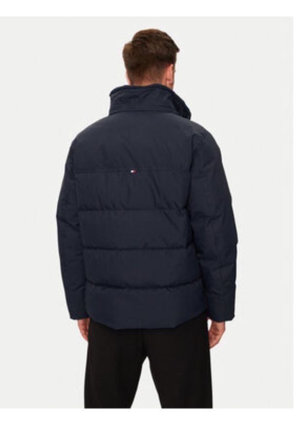 TOMMY HILFIGER - Tommy Hilfiger Kurtka zimowa Rockie MW0MW37125 Granatowy Regular Fit. Kolor: niebieski. Materiał: syntetyk. Sezon: zima