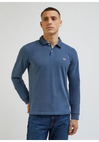 Lee - LEE PIQUE POLO MESKA KOSZULKA Z DŁUGIM RĘKAWEM LONGSLEEVE DEEP WATERS L61VRLA62. Typ kołnierza: polo. Długość rękawa: długi rękaw. Długość: długie