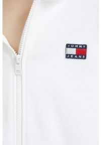 Tommy Jeans bluza bawełniana damska kolor biały z kapturem gładka. Typ kołnierza: kaptur. Kolor: biały. Materiał: bawełna. Wzór: gładki #2