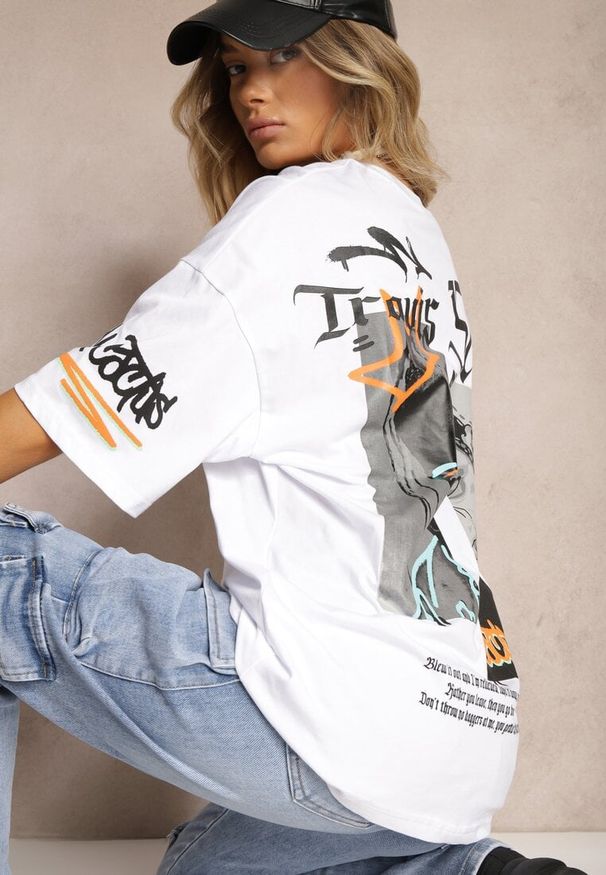 Renee - Biała Koszulka T-shirt Oversize z Nadrukiem z Elastycznej Bawełny Taralise. Kolor: biały. Materiał: bawełna. Wzór: nadruk. Sezon: lato