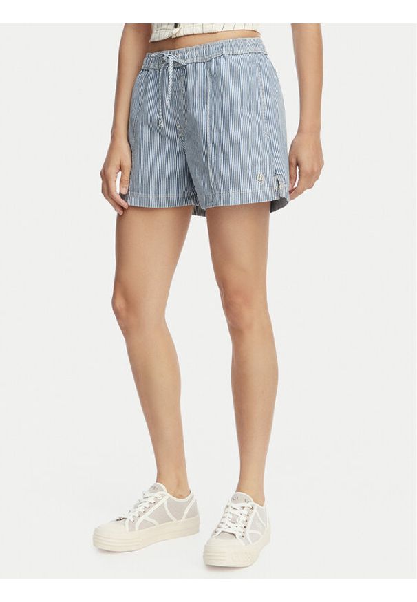 Guess Jeans Szorty jeansowe W6GD53 D7881 Niebieski Regular Fit. Kolor: niebieski. Materiał: bawełna