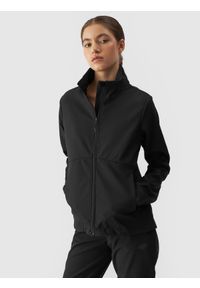 4f - 4F Kurtka softshell wiatroodporna membrana 5000 damska - czarna M. Typ kołnierza: kołnierzyk stójkowy. Kolor: czarny. Materiał: softshell. Technologia: Windstopper. Sezon: zima