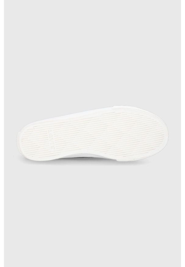 Levi's® - Levi's trampki Decon Mid S damskie kolor czarny. Okazja: na spotkanie biznesowe. Nosek buta: okrągły. Zapięcie: sznurówki. Kolor: czarny. Materiał: guma. Styl: biznesowy
