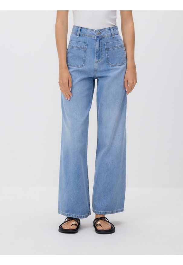 Reserved - Jeansy wide leg z naszywanymi kieszeniami - niebieski. Kolor: niebieski