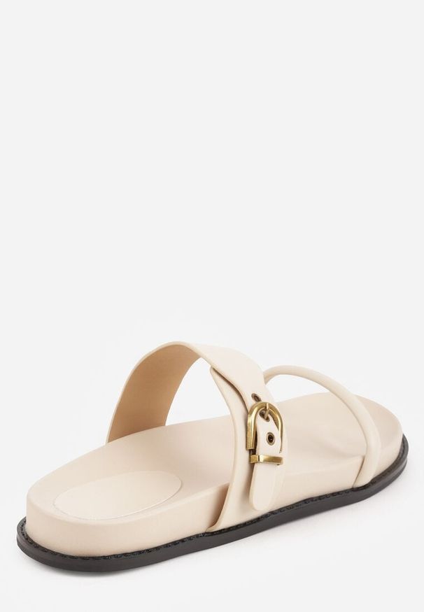 Renee - Beżowe Klapki Ozdobione Paskami i Metaliczną Klamrą Ophiusi. Okazja: na co dzień. Kolor: beżowy. Materiał: jeans. Wzór: aplikacja. Styl: casual